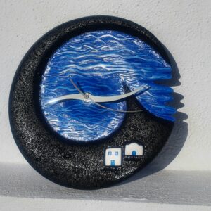 Blue wave-themed decorative wall clock
