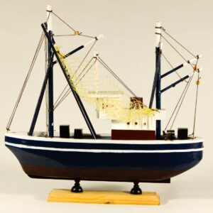Traditional fishing boat p33.2