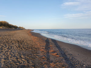 Perivolos - Agios Georgios before the summer season