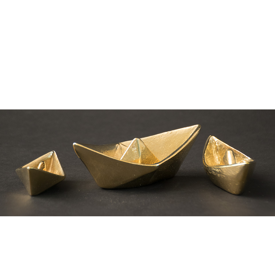 restaurant paper boats